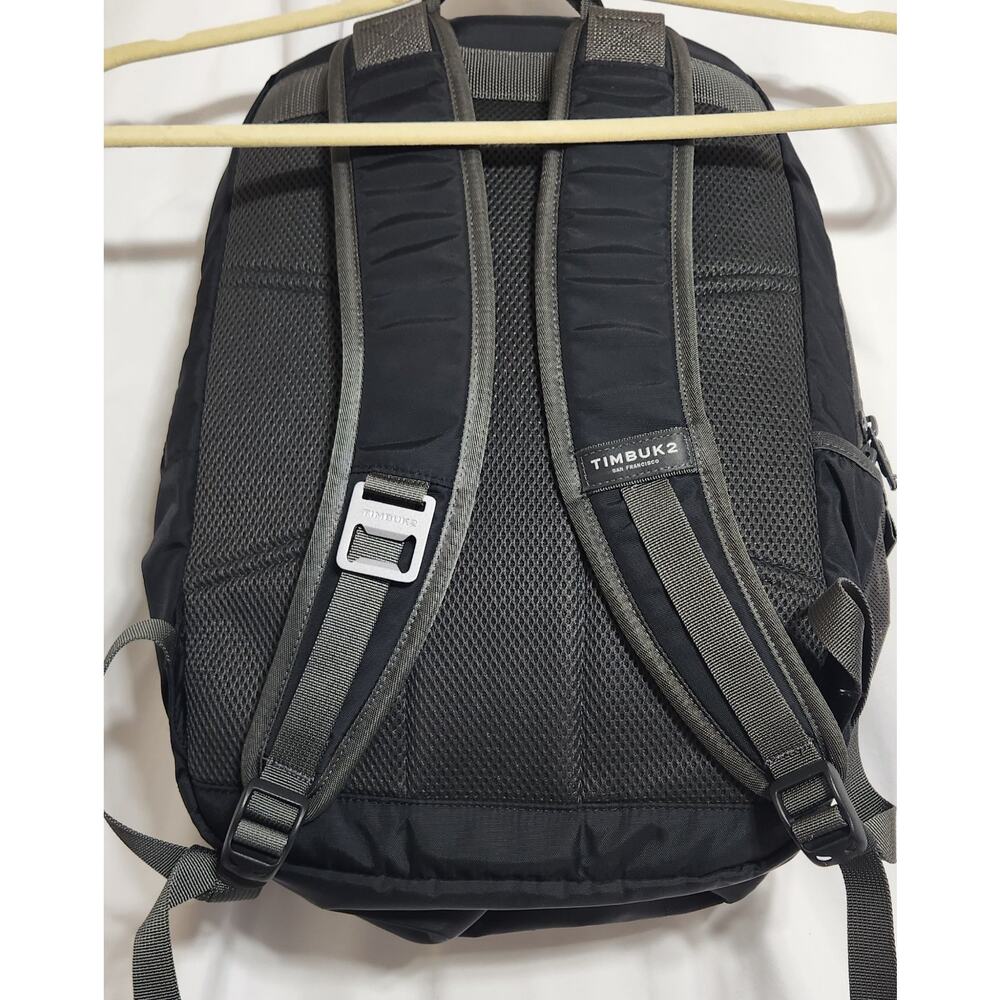 Timbuk2 Parkside Black Backpack‎ Has Logo EUC View 2